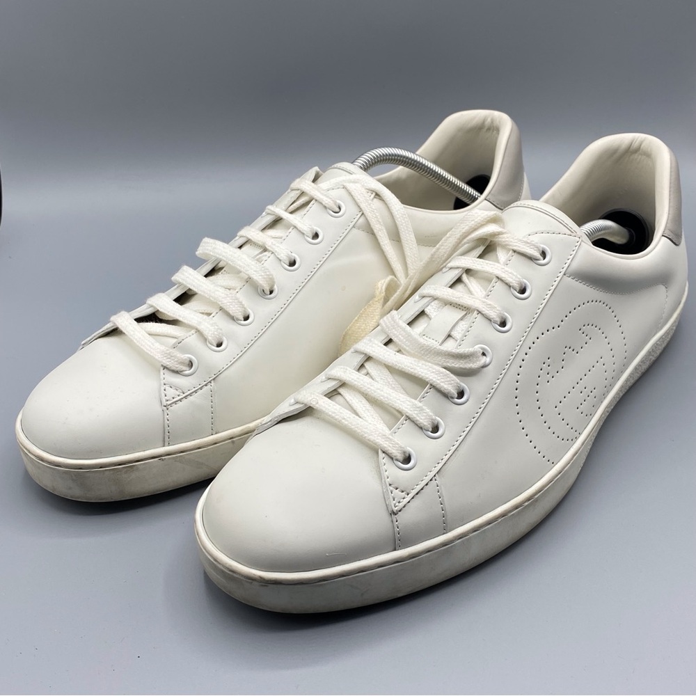 Gucci Men's White Leather Logo Sneakers - Picture 4 of 5